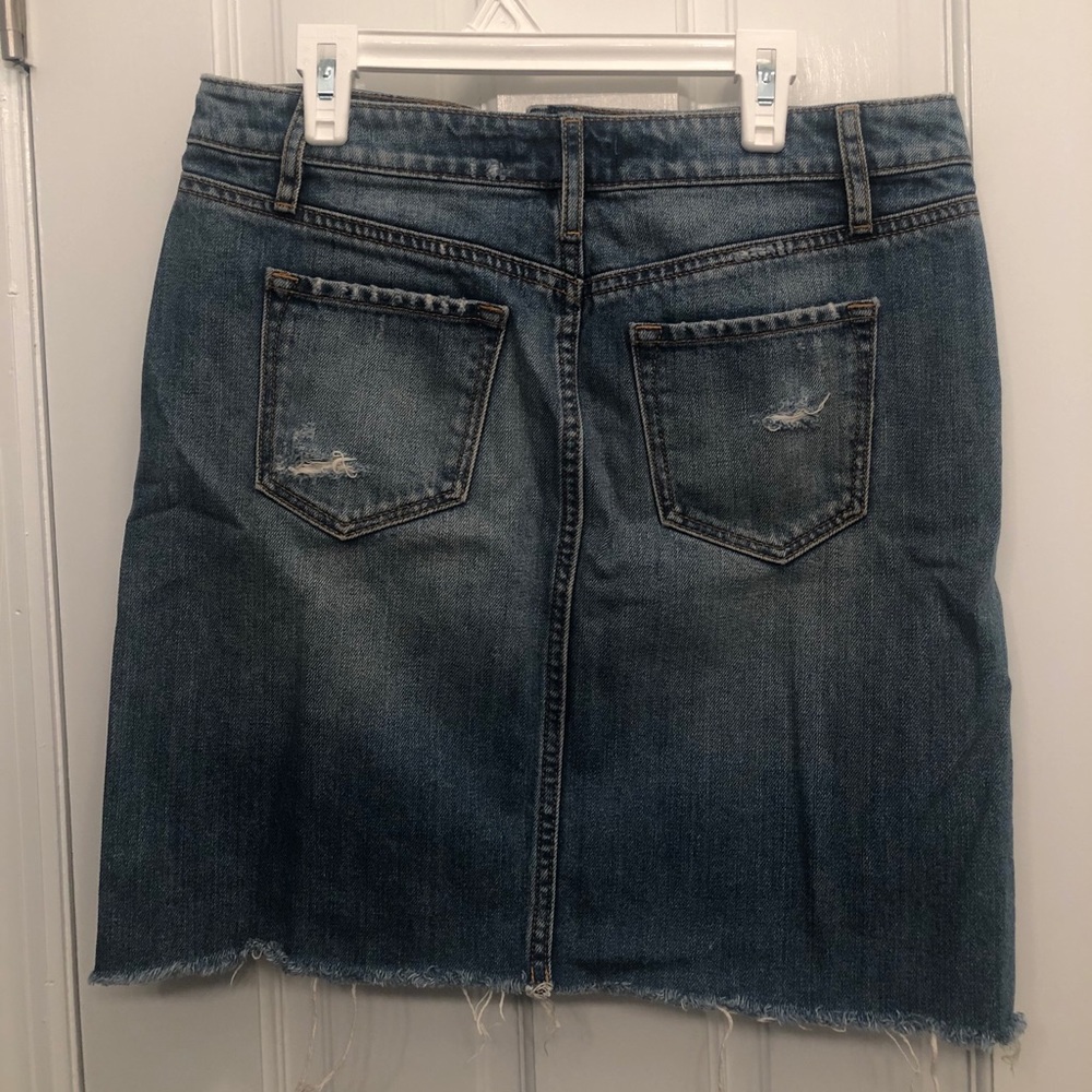 LOFT Distressed Denim Skirt size 0